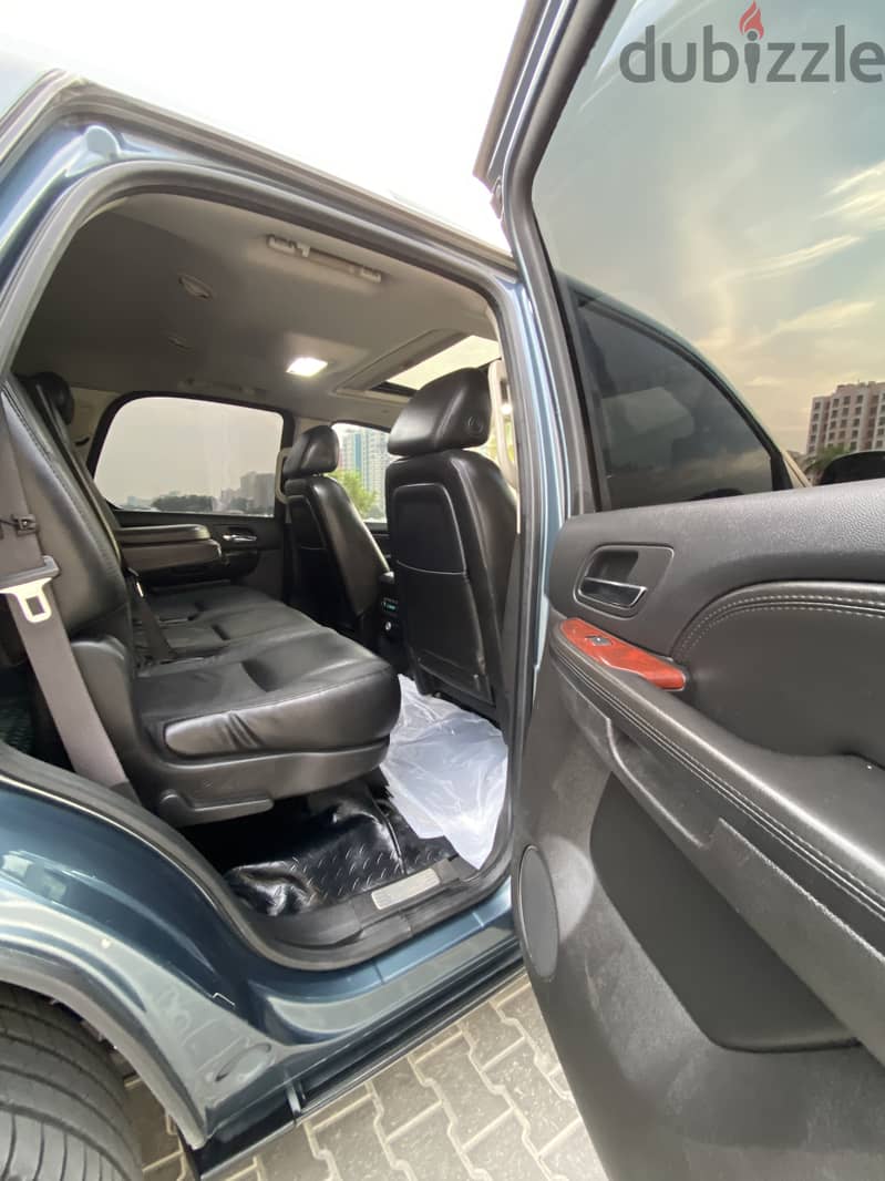 Cadillac Escalade 2008 14