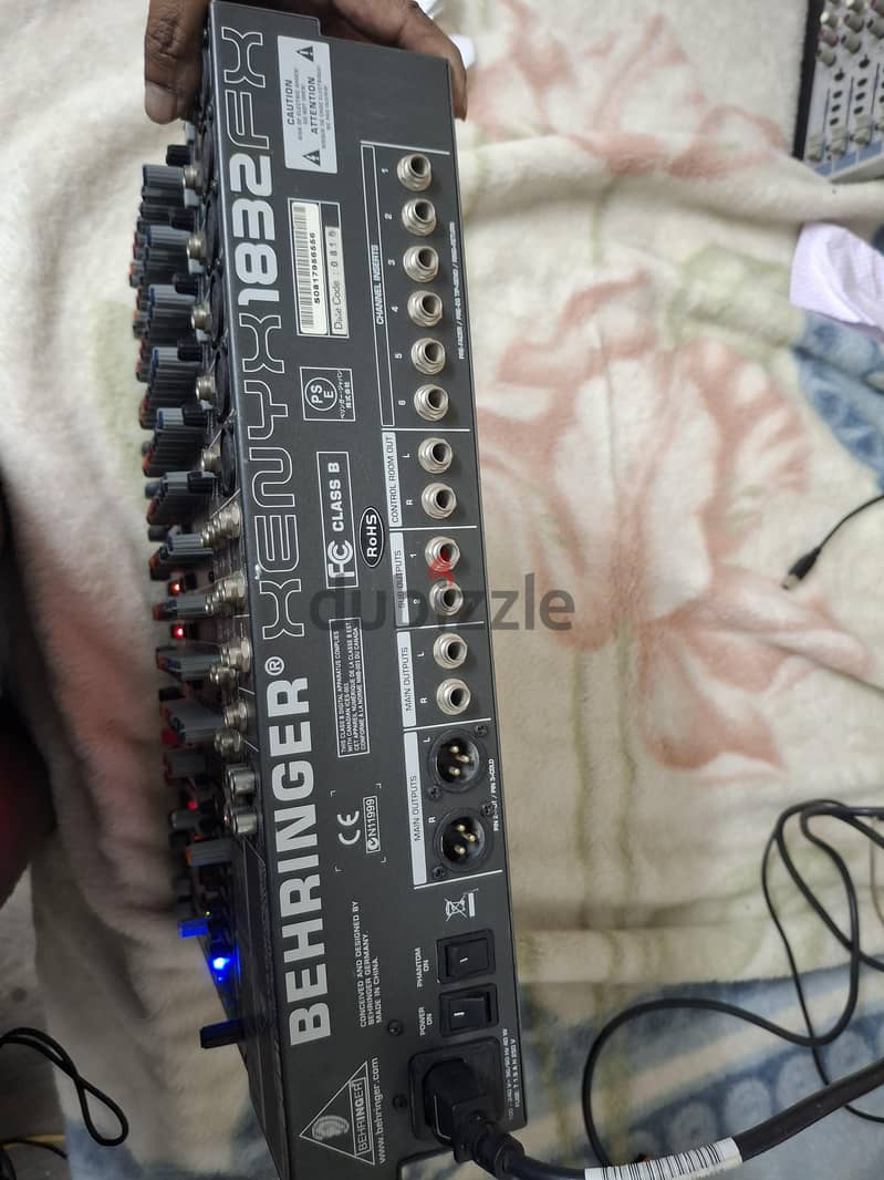 bheringer mixer. 4