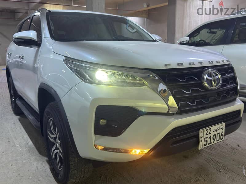 Toyota Fortuner 2024 1