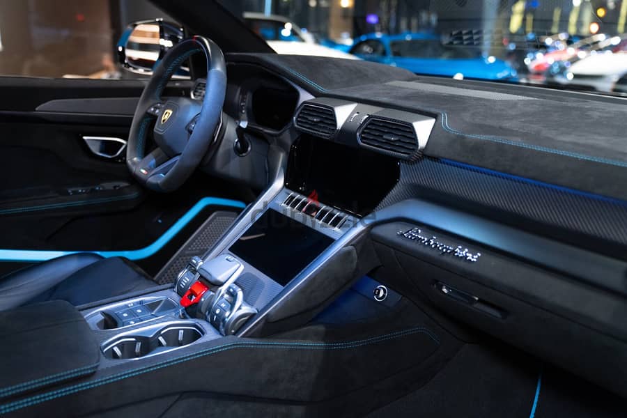 Lamborghini Urus 2024 لامبورغيني أوروس بيرفورمانتي 12
