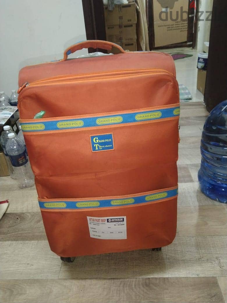 travel bags / trolley bags 1