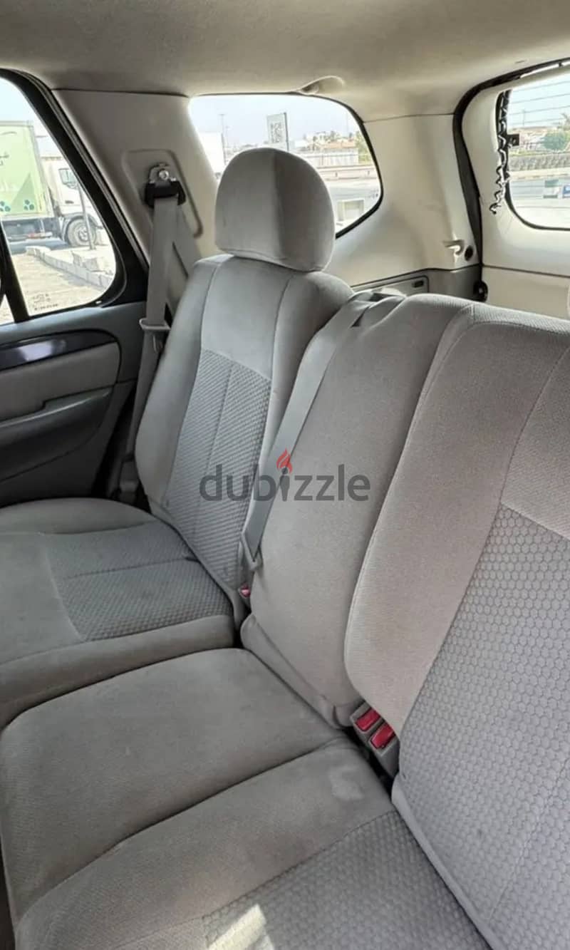 GMC Envoy 2009 4