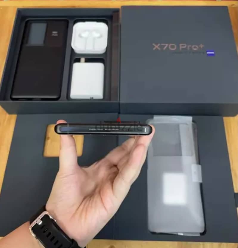 Brand New VIVO X70 pro plus 2