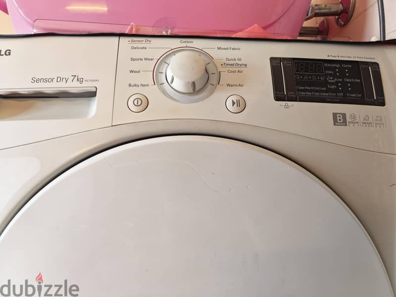 LG dryer 7 Kg 2