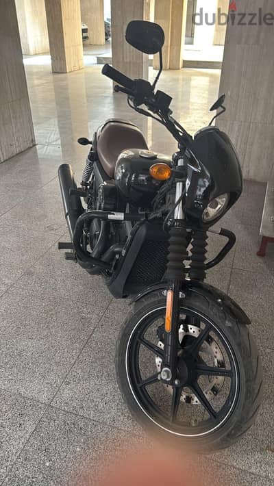 Harley Davidson street 750 2015 kms 4500