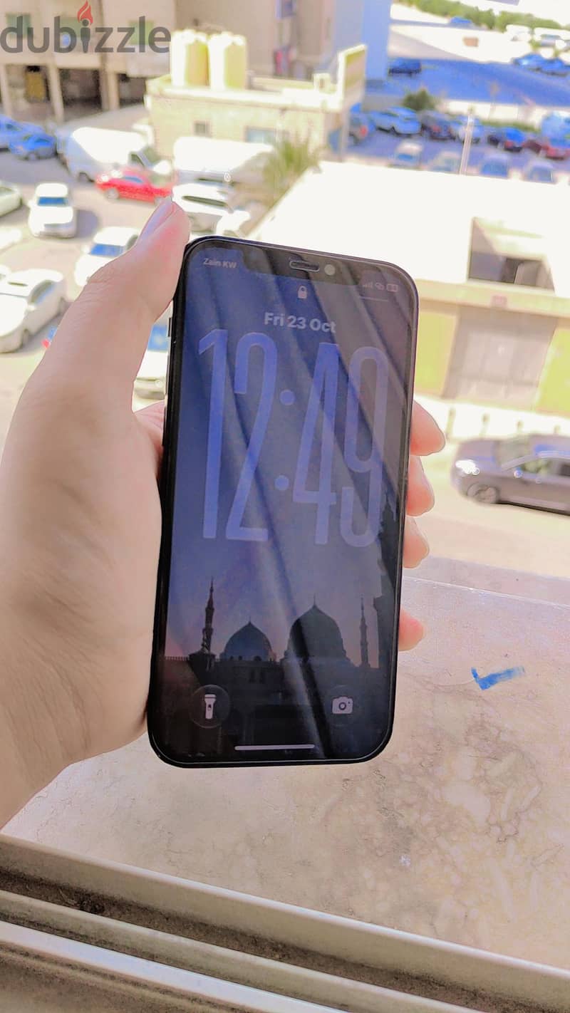 iPhone 12 128 GB STORAGE not open 4