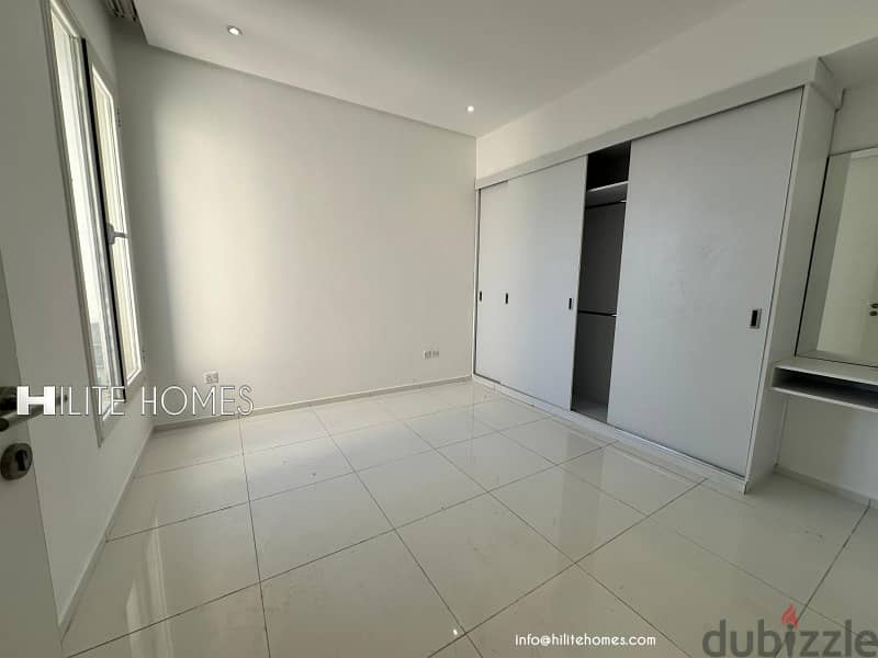 Three bedroom penthouse for rent in Salmiya 5