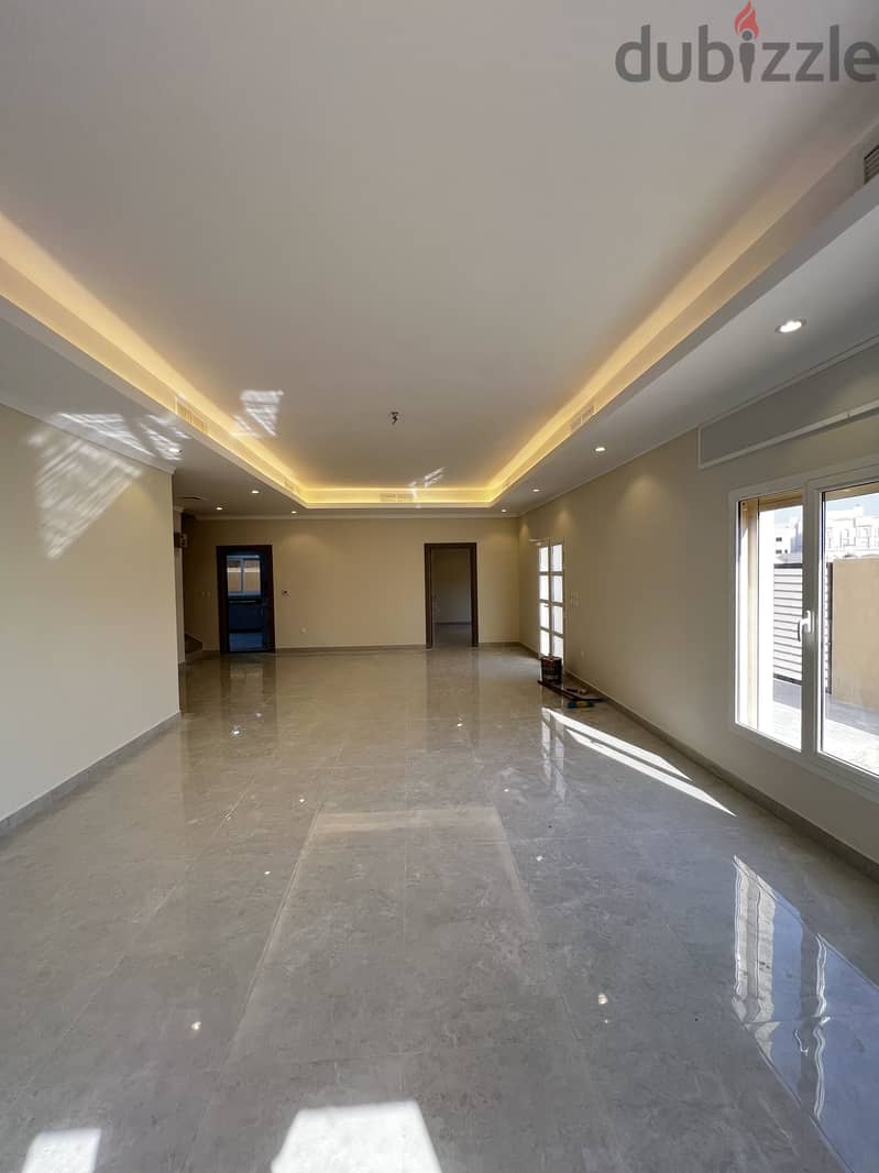 فرصة استثنائية للسكن الراقي في المطلاع (N11) 1