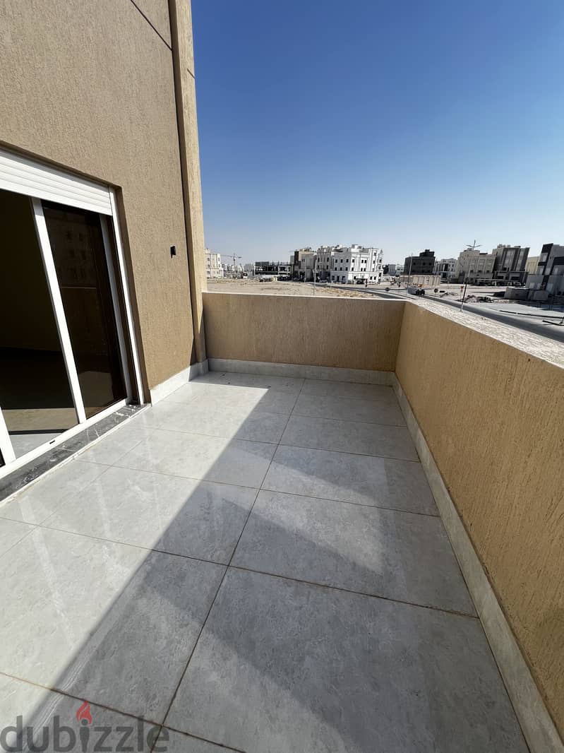 فرصة استثنائية للسكن الراقي في المطلاع (N11) 6