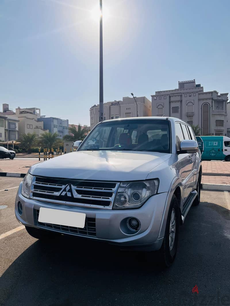 Mitsubishi Pajero 2010 2