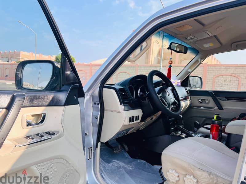 Mitsubishi Pajero 2010 6