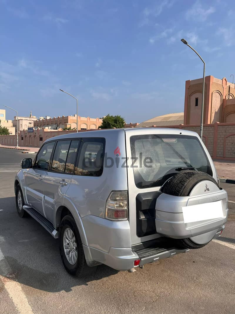 Mitsubishi Pajero 2010 7