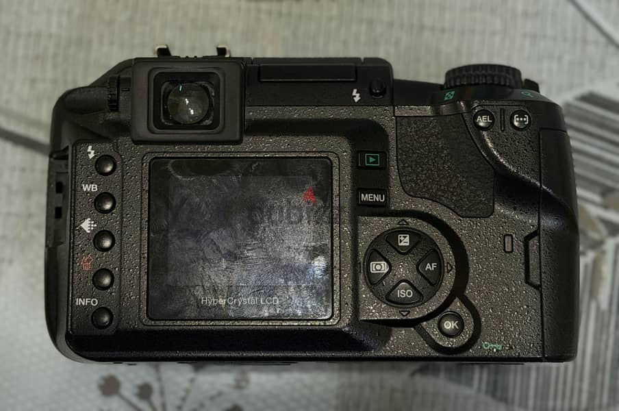 Olympus E-300 Evolt 8.0 MP Digital SWR Camera Body 1