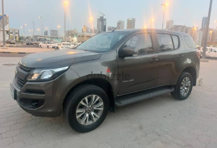Chevrolet Trailblazer 7 seats excellent condition 8