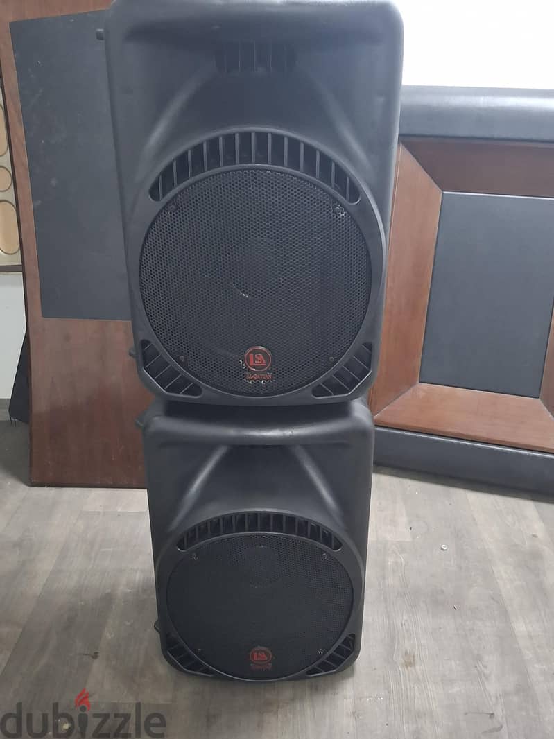 AL QATTAN 15 inch pawerd speaker. 900 watts 1