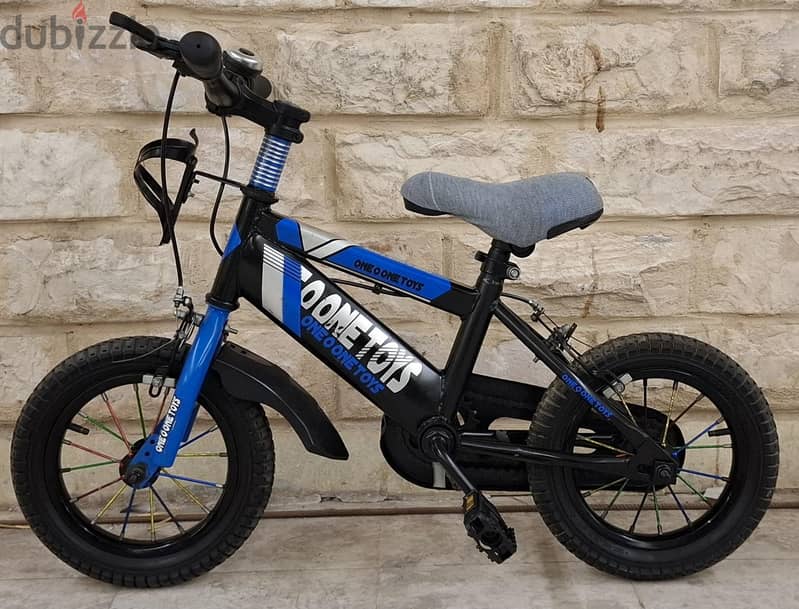 Selling bike ONE O ONE TOYS size 12inch with support wheels 4