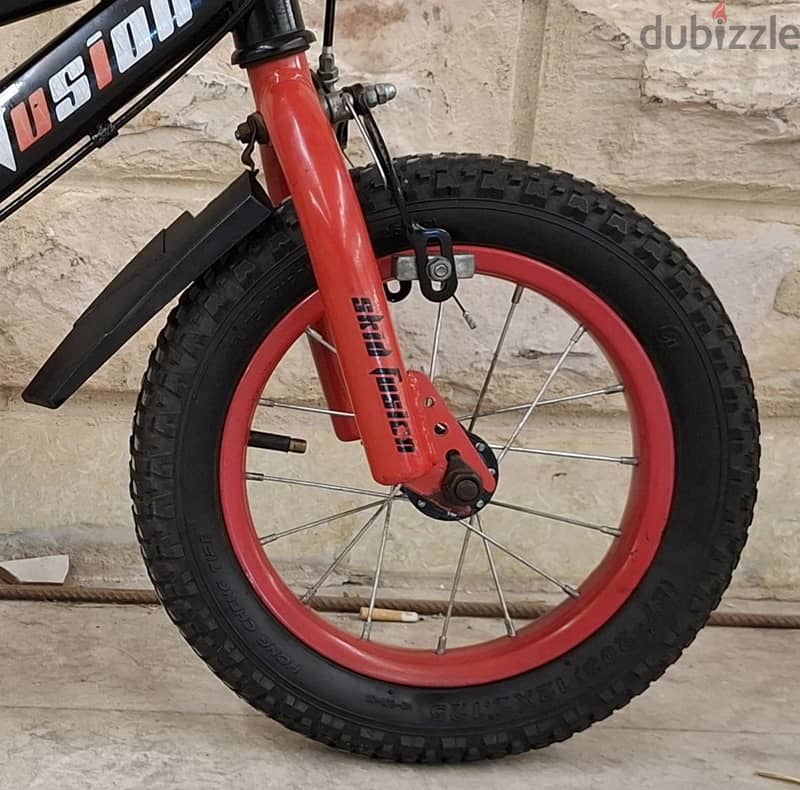 Selling bike SKID FUSION size 12inch with support wheels 2