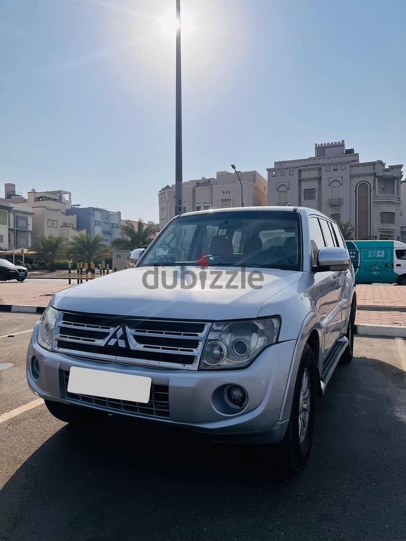Mitsubishi Pajero 2010 1