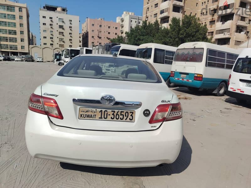 Toyota Camry 2011, in good condition 750 kd negotiable 7