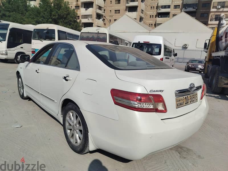 Toyota Camry 2011, in good condition 750 kd negotiable 8