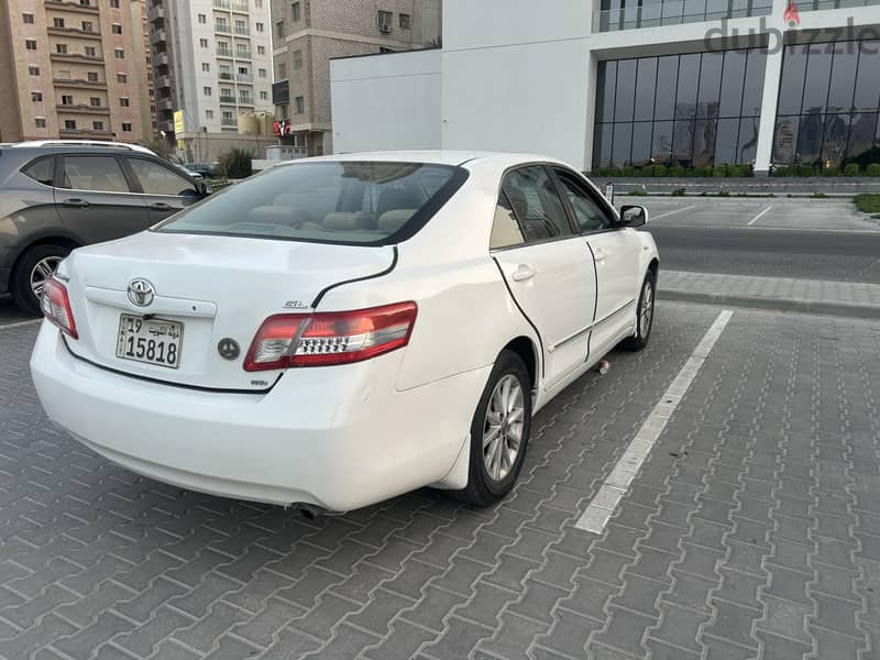 Good conditions for sale Toyota camry 3