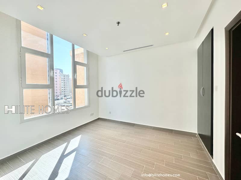 One bedroom apartment with Balcony for rent in salmiya 5