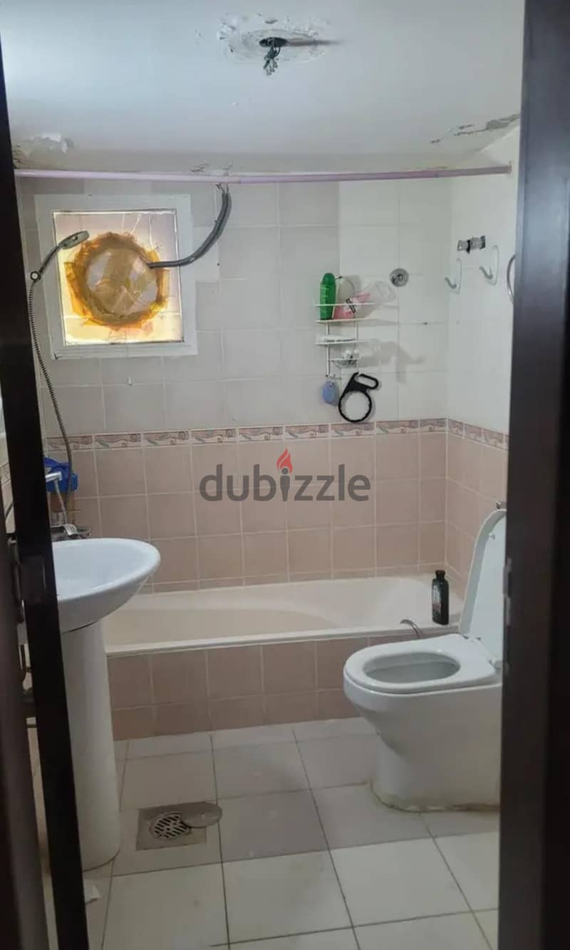 room for rent 3