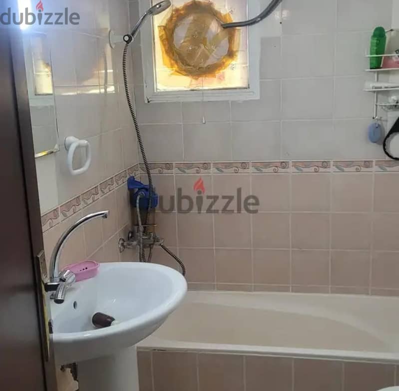 room for rent 4