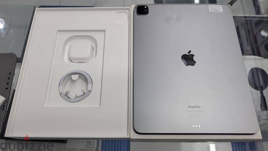Apple ipad pro m2 12.9 inch 256GB