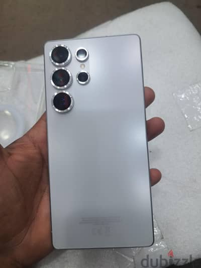 Samsung S25 Ultra 512Gb Like New no scratches No dent same as new