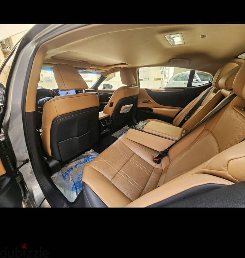 Lexus ES 350 2022 7