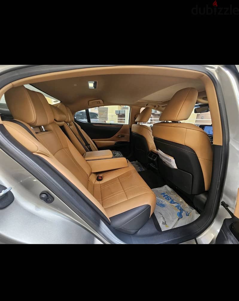 Lexus ES 350 2022 10