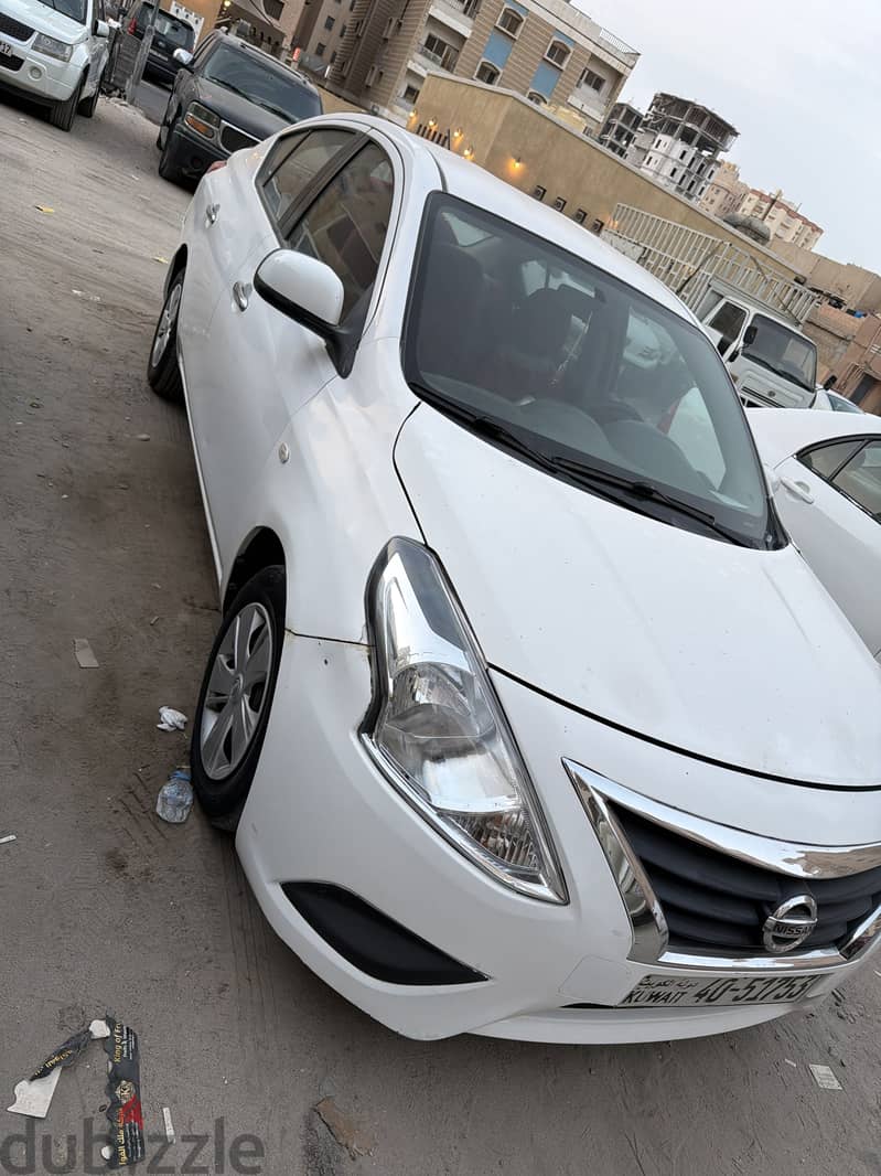 Nissan Sunny 2016 3