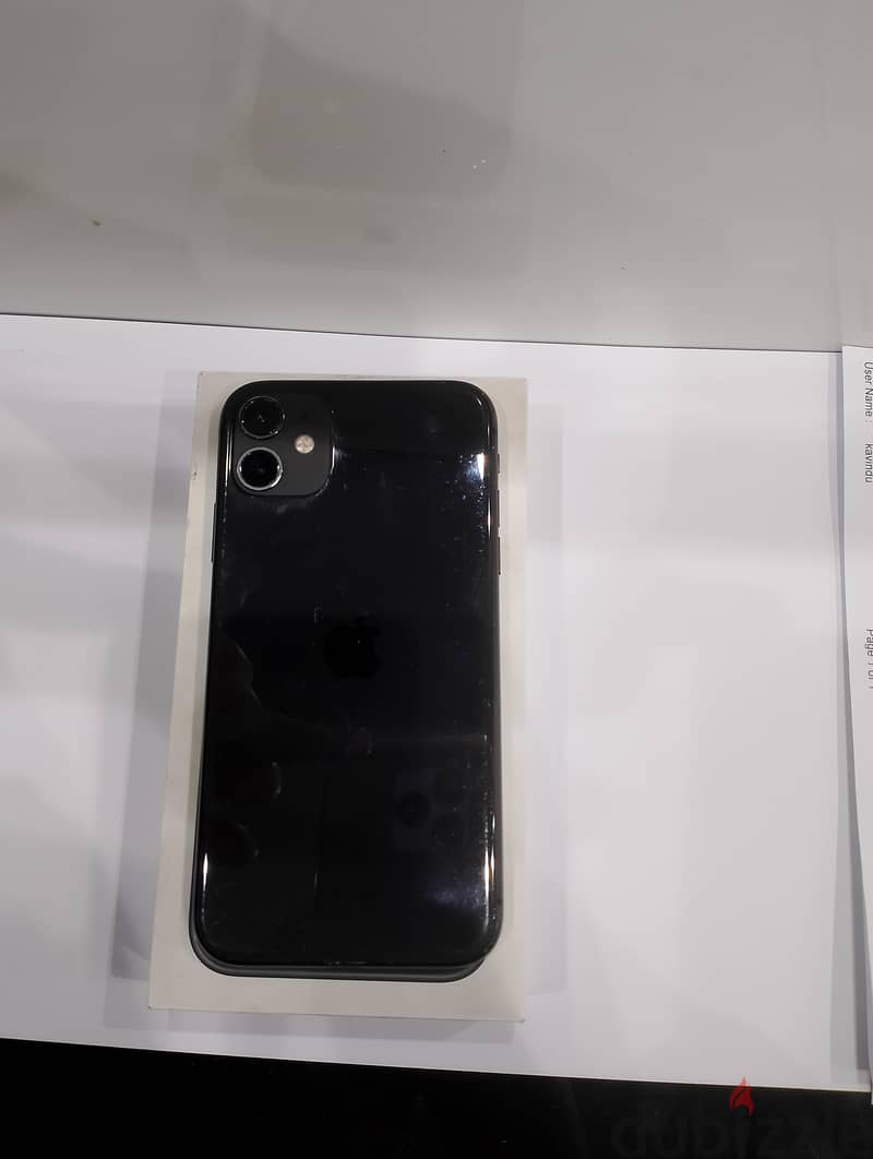 iPhone 11GB 128 3