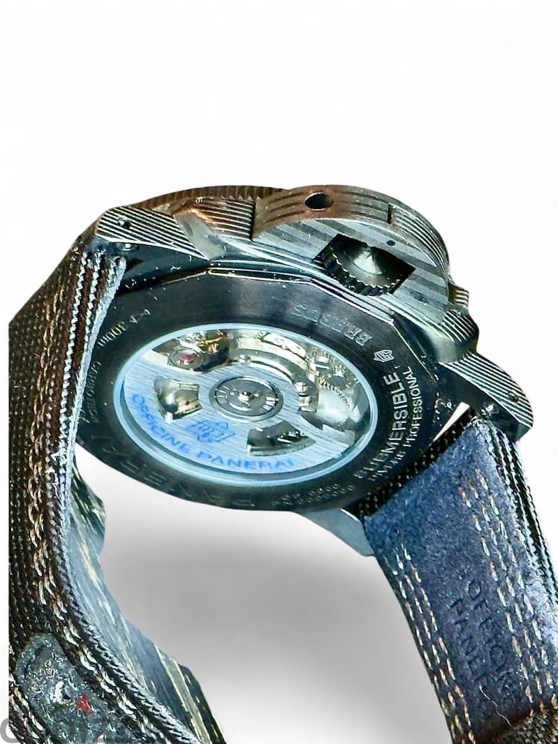 Panerai Submersible Tourbillon GMT Luna Rossa Experience Edition 7