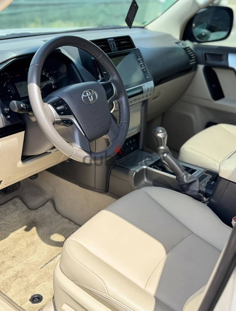 Toyota Prado 2023 3