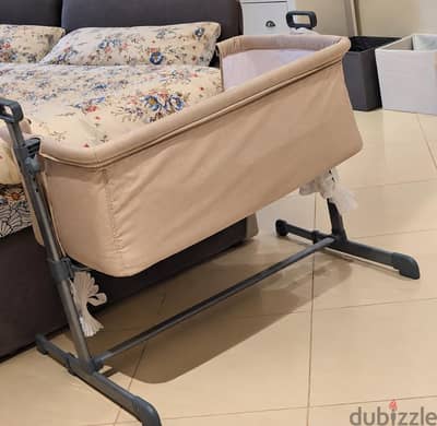 Juniors side bassinet