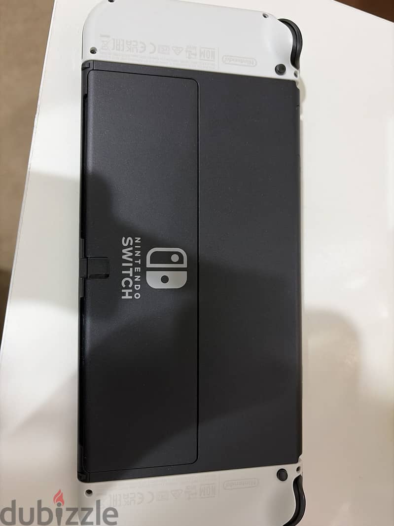 Nintendo Switch OLED barely used 3