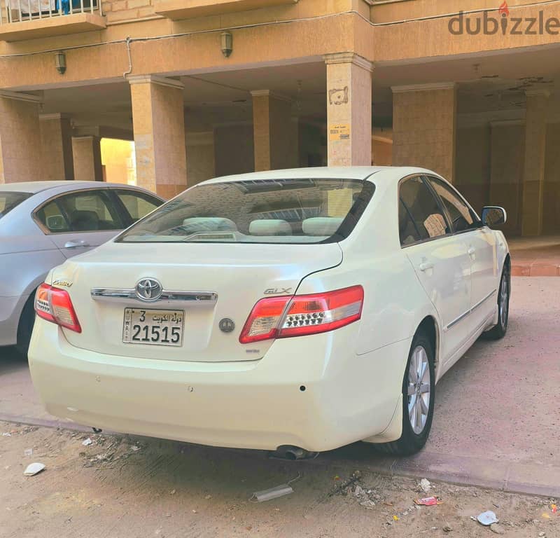Toyota Camry 2011 3