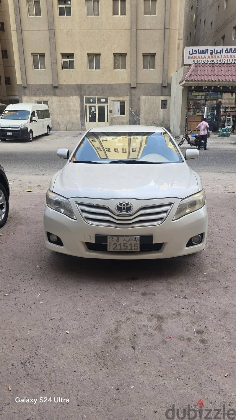 Toyota Camry 2011 4