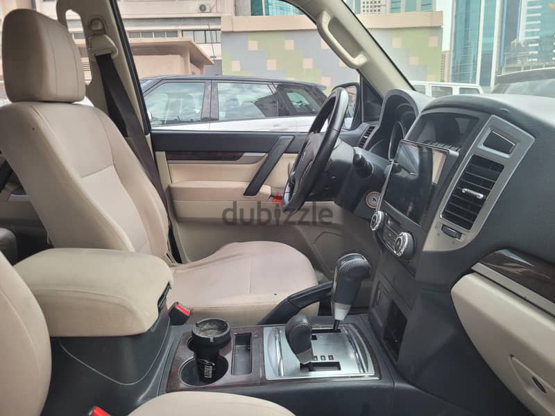 Mitsubishi Pajero 2016 7