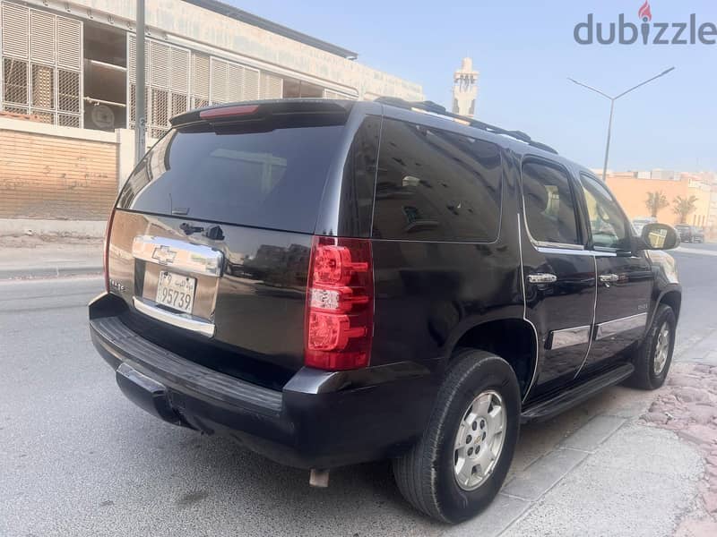 Chevrolet Tahoe 2011 1