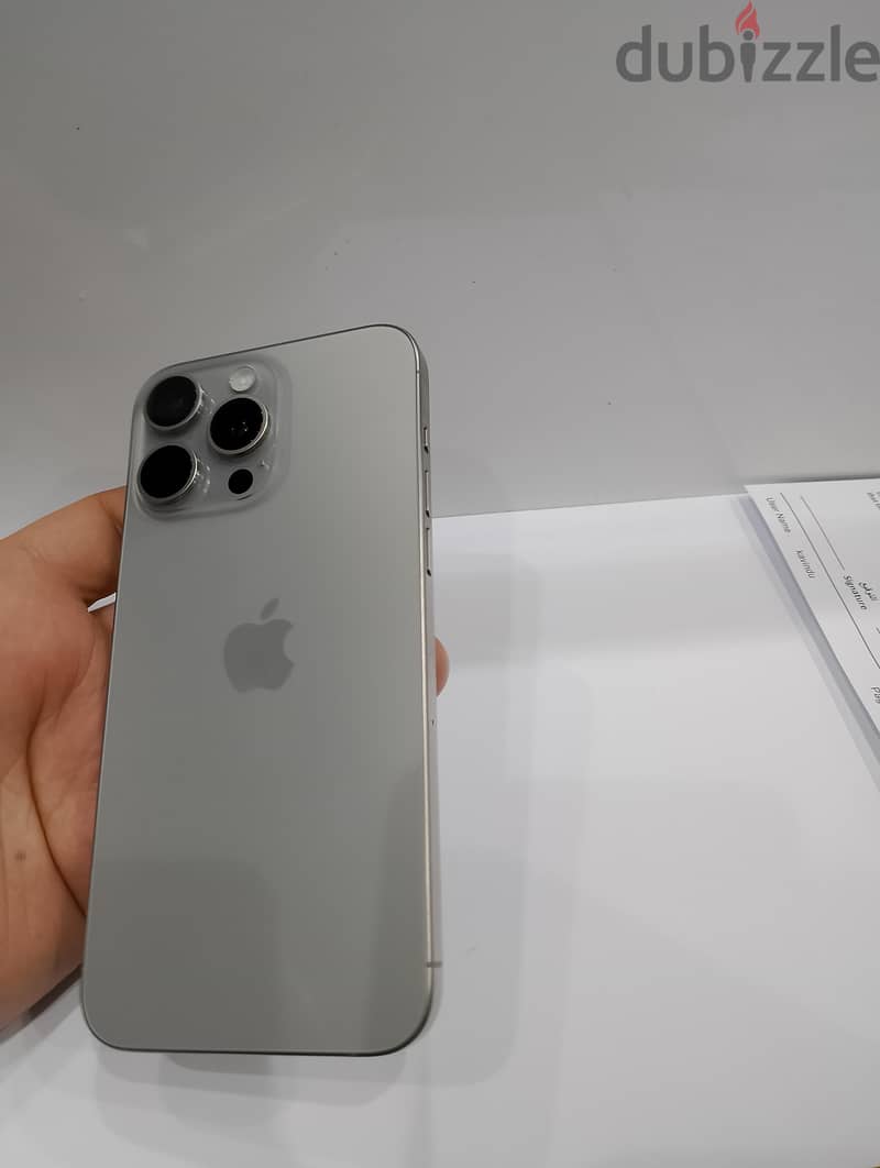 iPhone 15pro max 256GB 3