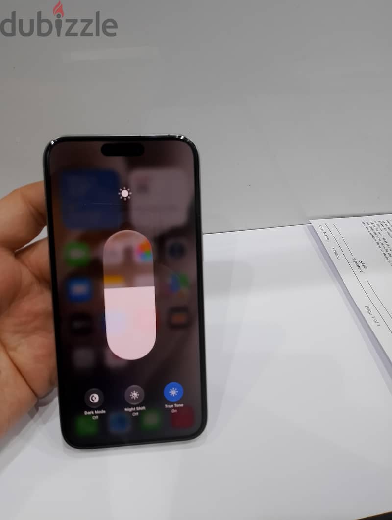 iPhone 15pro max 256GB 5