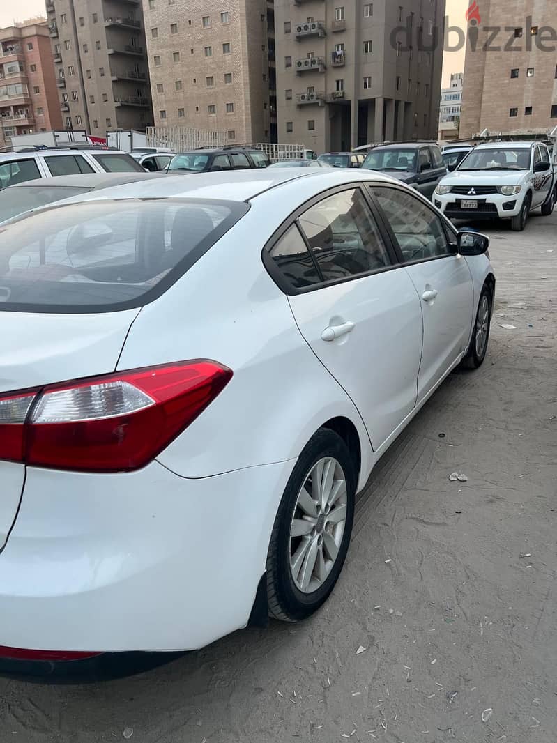 Kia Cerato 2014 3