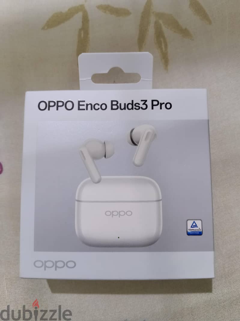 OPPO Enco Buds3 Pro 1