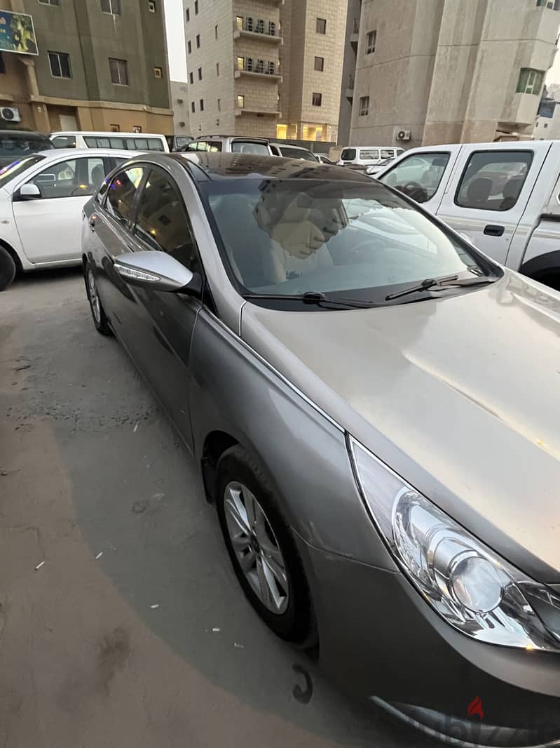 Hyundai Sonata 2011 / 4 cylinder 4