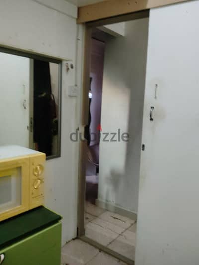 ladies partition for rent call 607469 47