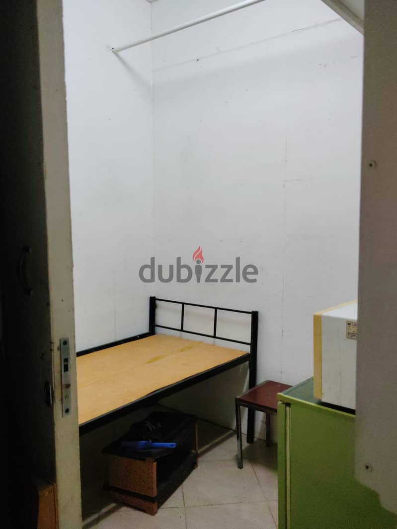 ladies partition for rent call 607469 47 1