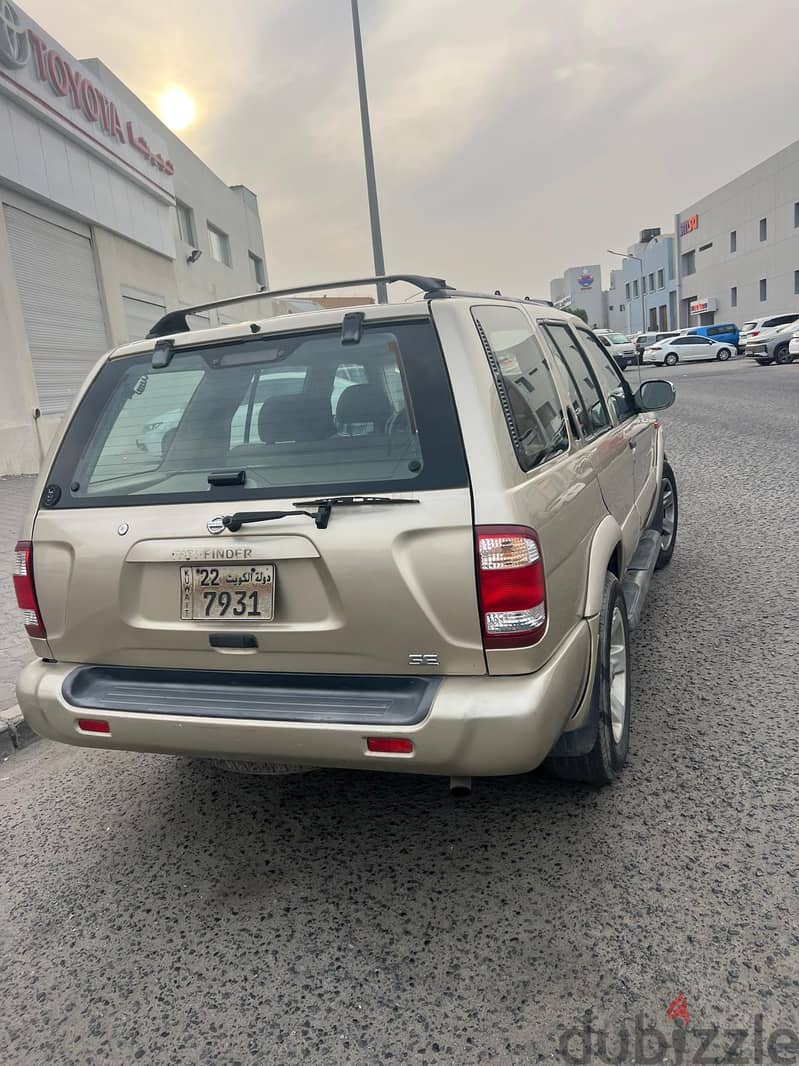 نيسان باثفايندر 2002 1